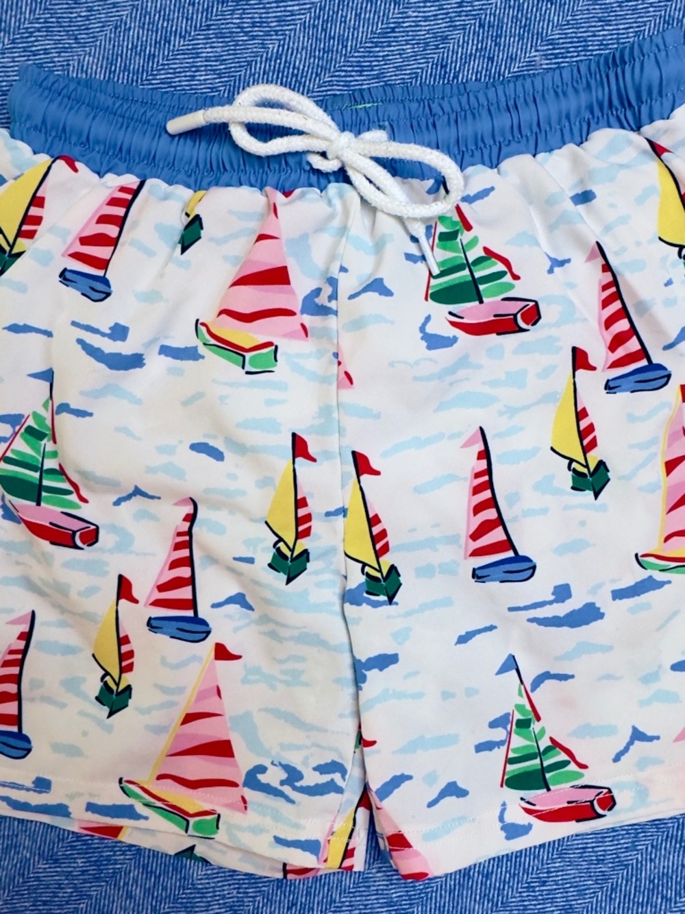 Classic Whimsey Sailboat Print Swim Trunks Size 6 Boys Like New Nautical